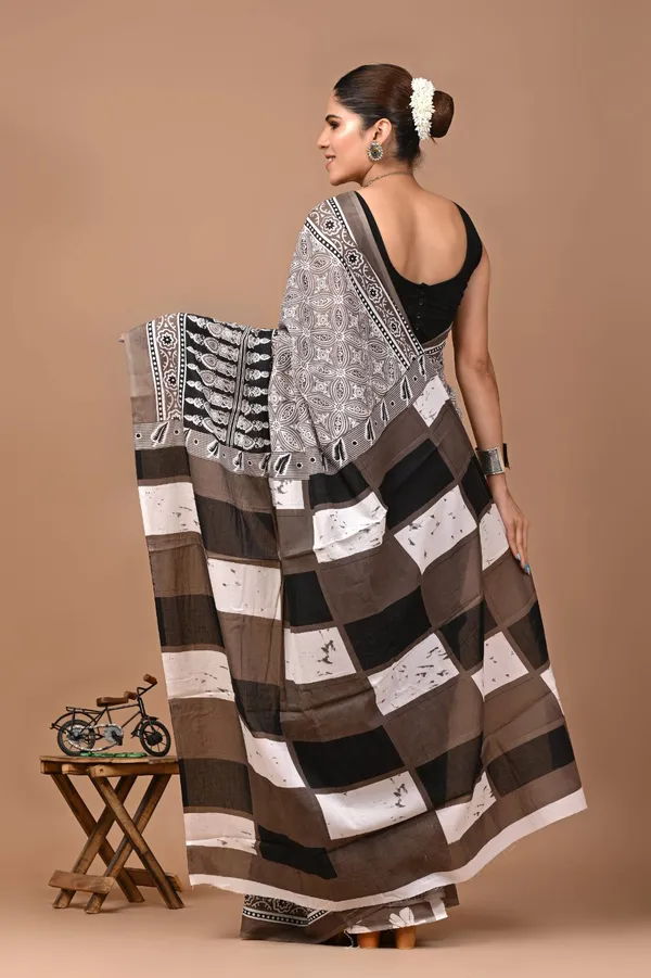Black_Soft_Mulmul_Cotton_Saree