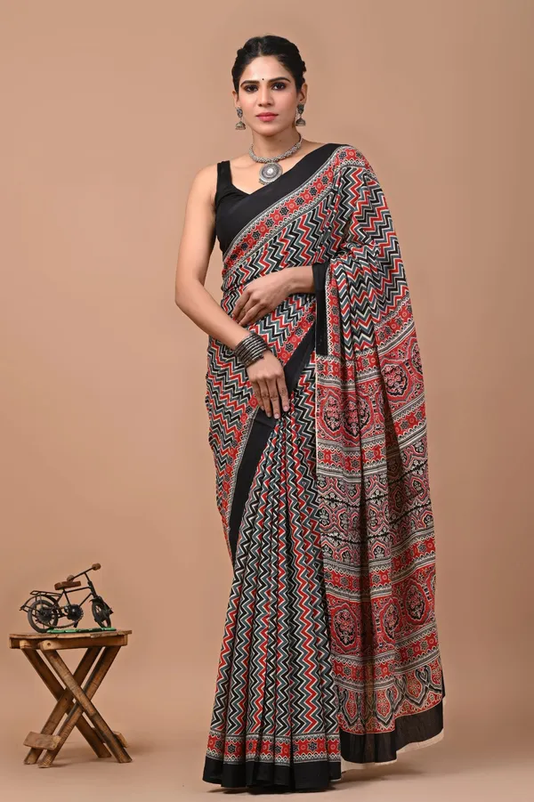 Black_Soft_Mulmul_Cotton_Saree