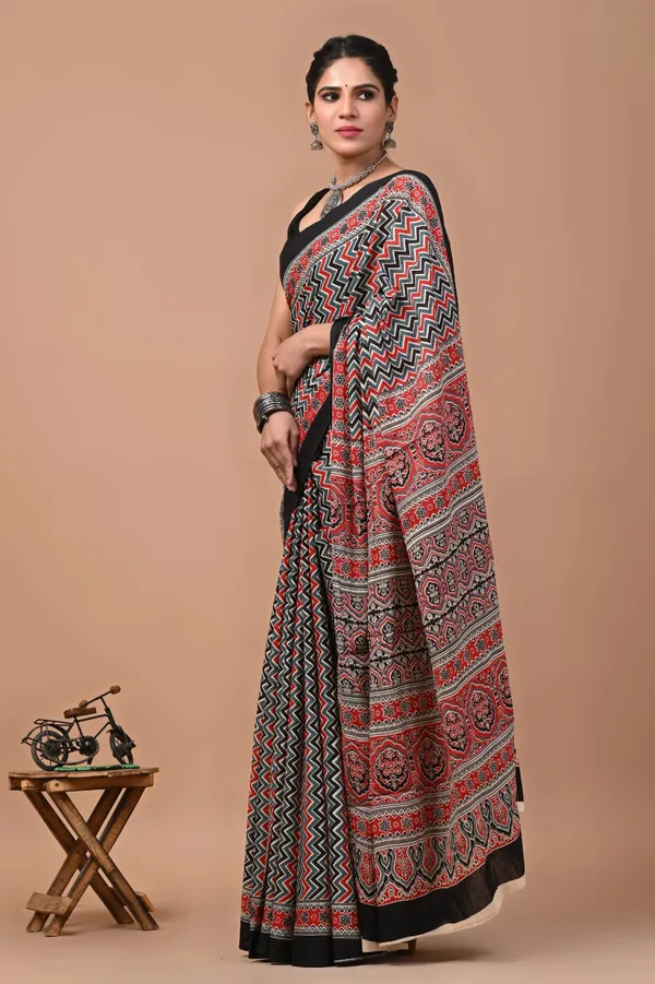 Black_Soft_Mulmul_Cotton_Saree