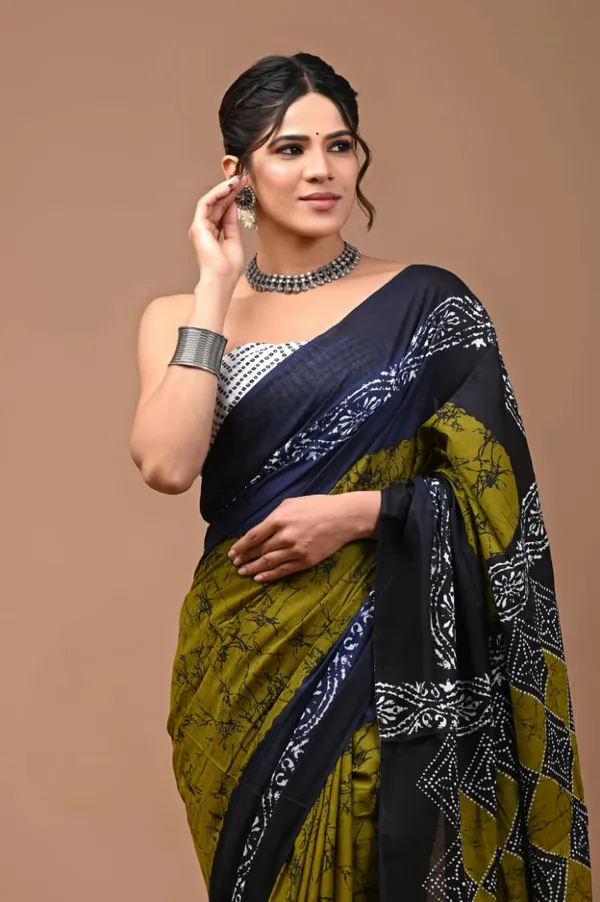 Mustard_Yellow_Soft_Mulmul_Cotton_Saree