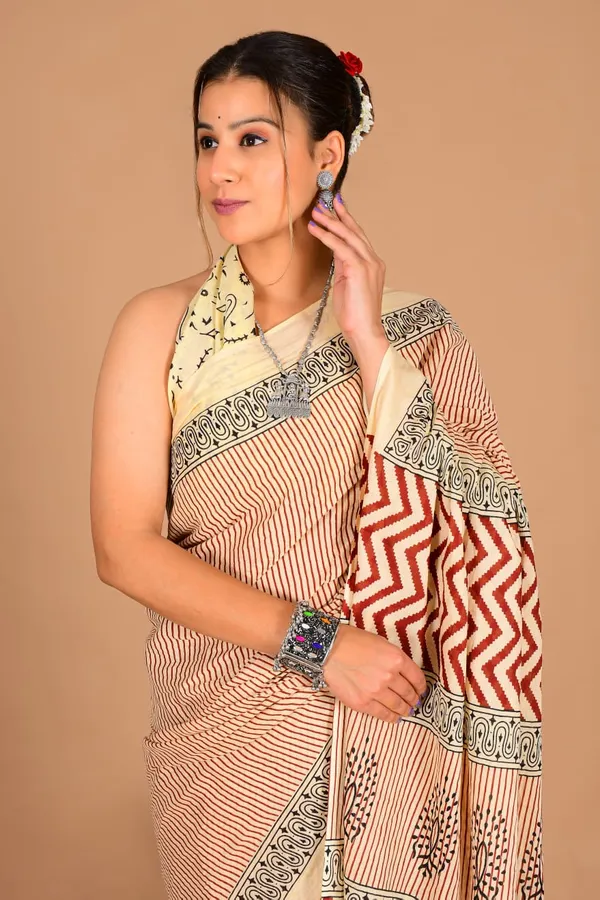 Cream_Soft_Mulmul_Cotton_Saree