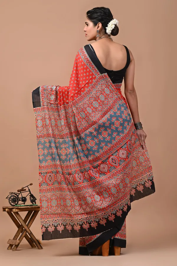 Red_Soft_Mulmul_Cotton_Saree