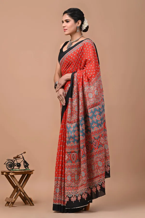 Red_Soft_Mulmul_Cotton_Saree