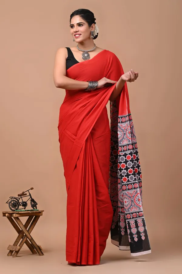 Solid_Red_Soft_Mulmul_Cotton_Saree