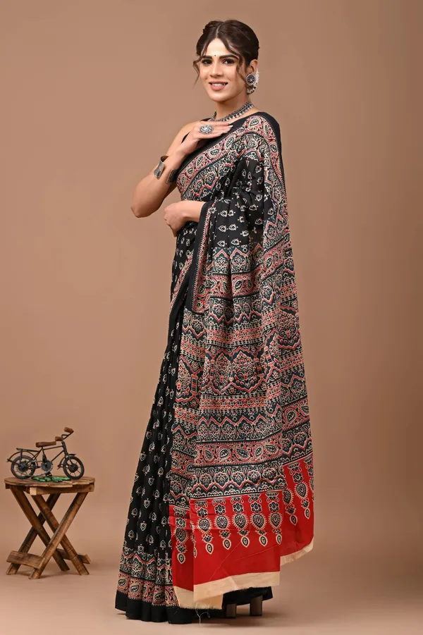 Black_Soft_Mulmul_Cotton_Saree