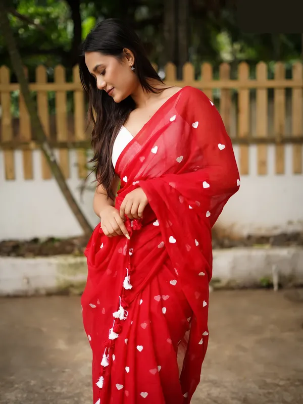 Red_Elegance_Pure_Khadi_Cotton_Saree