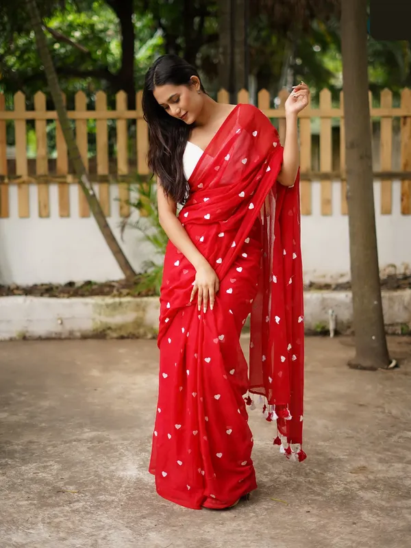 Red_Elegance_Pure_Khadi_Cotton_Saree