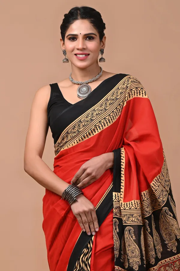 Red_Soft_Mulmul_Cotton_Saree