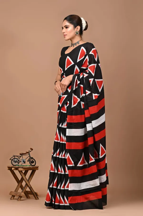 Black_Soft_Mulmul_Cotton_Saree
