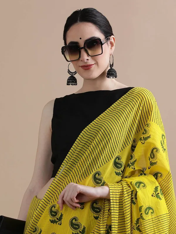 Mustard_Yellow_Soft_Mulmul_Cotton_Saree