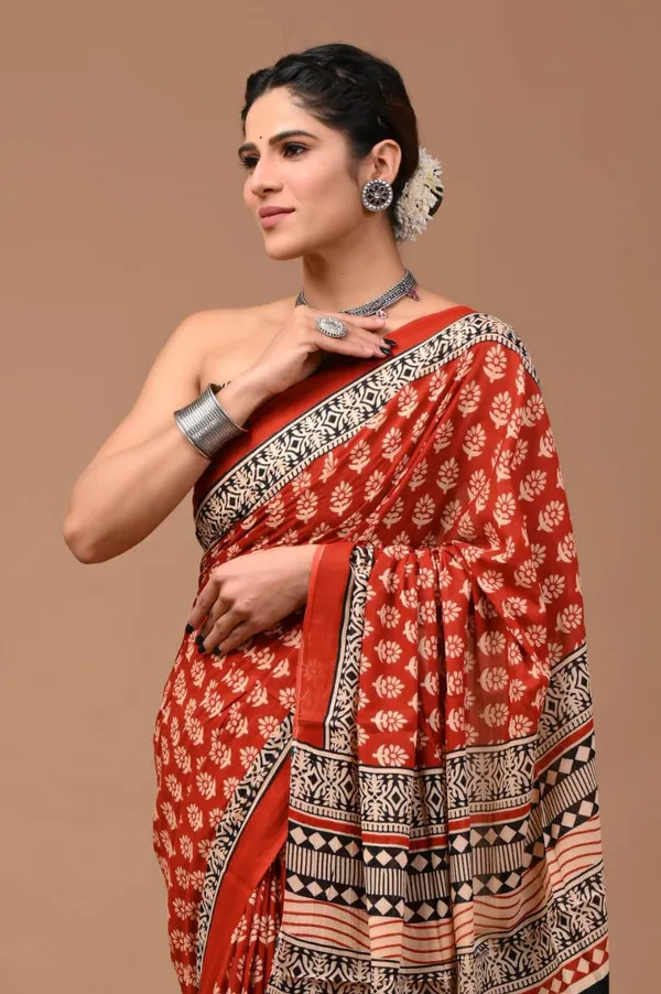 Rust_Red_Soft_Mulmul_Cotton_Saree
