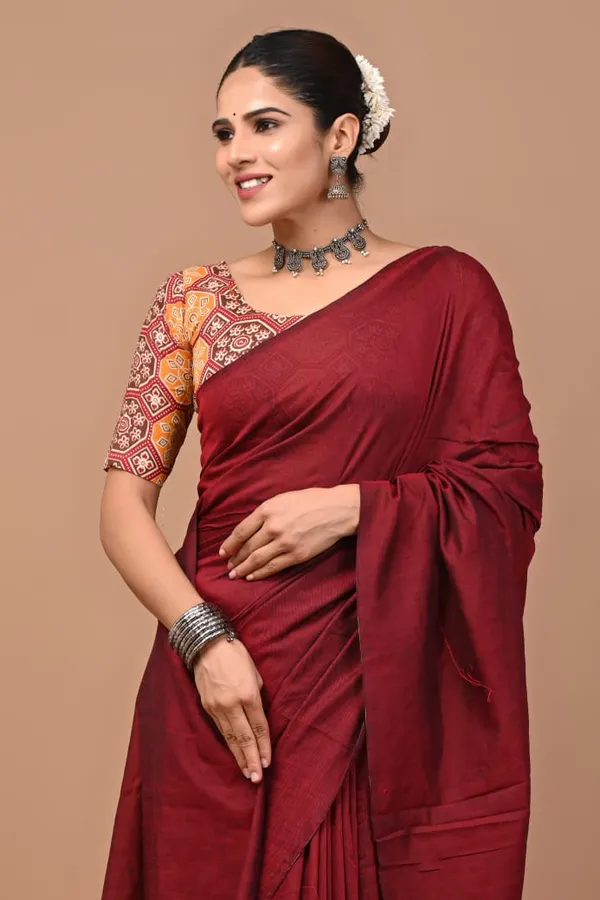 Elegance_Pure_Khadi_Cotton_Saree