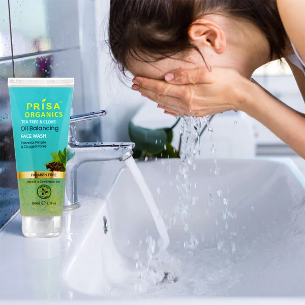 Tea_Tree_&_Clove_Oil_Balancing_Face_Wash_,_100Mlprevents_Pimple_&_Clogged_Pores_100Ml