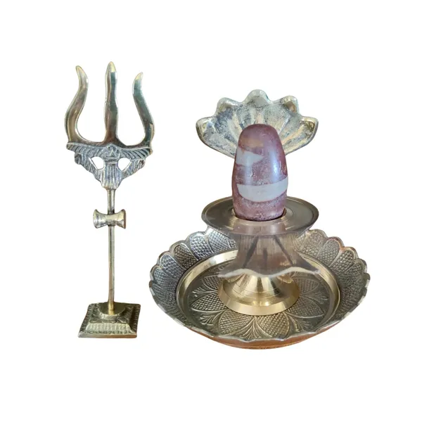 Golden_Narmadeshwer_Shivlingam_With_Brass_Stand,Embossed_Design_Plate_And_Brass_Trishool