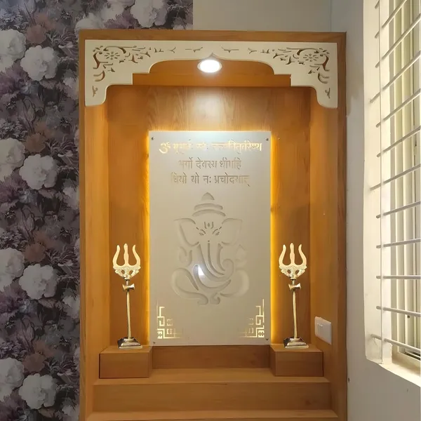 Golden_Brass_Lord_Shiva_Trishul_With_Damru_On_Stand_For_Puja_Room