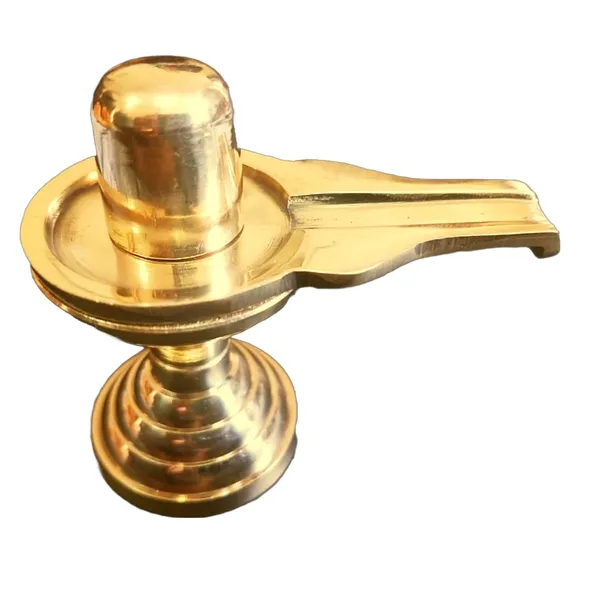 Golden_Sacred_Brass_Lord_Shivlingam_With_Intricate_Embossed_With_Flower_Design_Plate