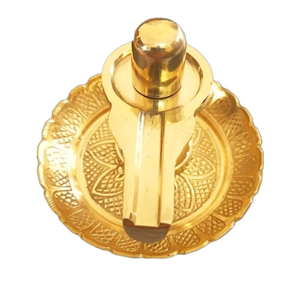 Golden_Sacred_Brass_Lord_Shivlingam_With_Intricate_Embossed_With_Flower_Design_Plate