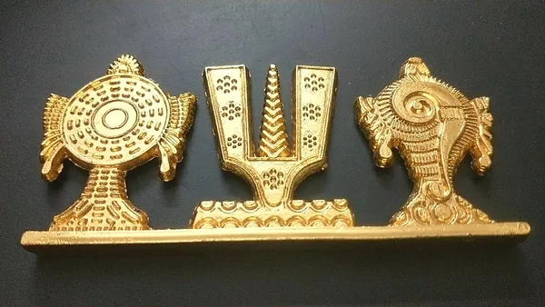 Golden_Shankh_Chakra_Namah_Of_Lord_Vishnu_Tirupati_Balaji