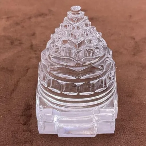 Sphatik_Shree_Yantra_Original_Healing_Clear_Quartz_Crystal_for_Mediation_Puja_(20-30_Gram)