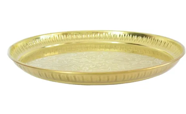 Yellow_Brass_Round_Flower_Embossed_Design_Plate_For_Temple