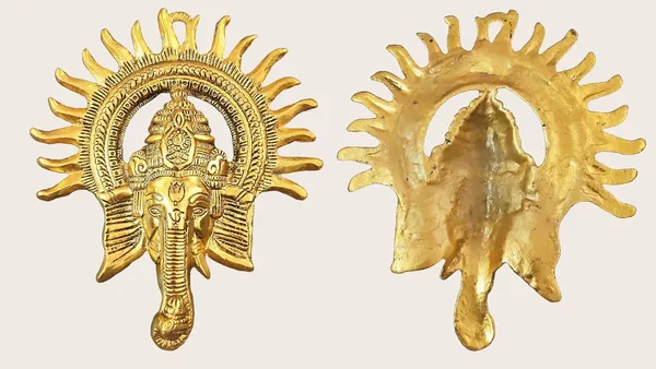 Golden_Metal_Surya_Ganesha_Metal_Wall_Hanging_For_Home_Deco