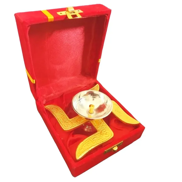 Golden_Traditional_Swastik_Diya_With_Velvet_Gift_Box_For_Puja