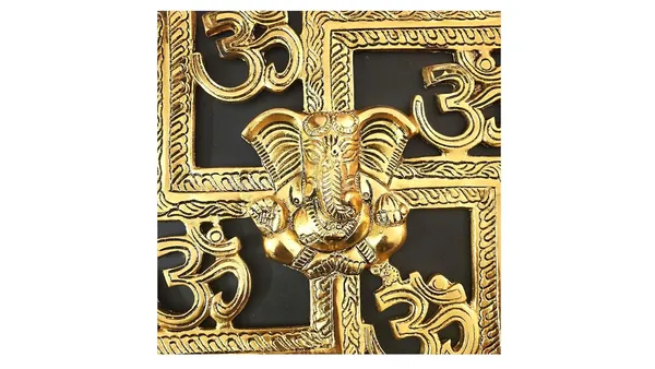 Golden_Metal_Lord_Ganesha_On_Swastik_For_Door_Hanging
