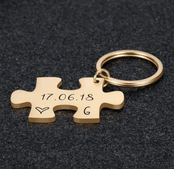 Golden_Customised_Puzzle_Keychain_With_Date_And_Initials_For_Men