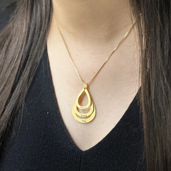 Golden_Drop_Of_Love_Necklace_With_Names_For_Men