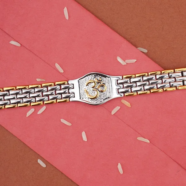 Golden_Elegant_Dual-Color_Om_Bracelet_For_Men