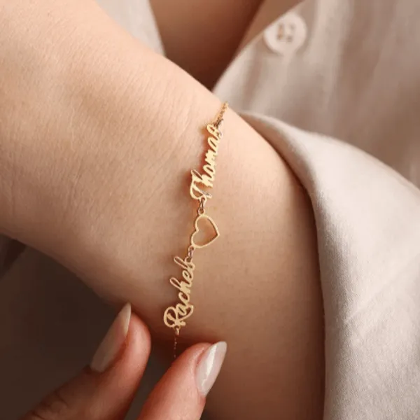 Golden_Couple_Name_Heart_Bracelet_For_Unisex