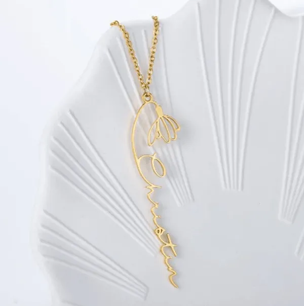 Golden_Elegant_Floral_Name_Necklace_For_Unisex