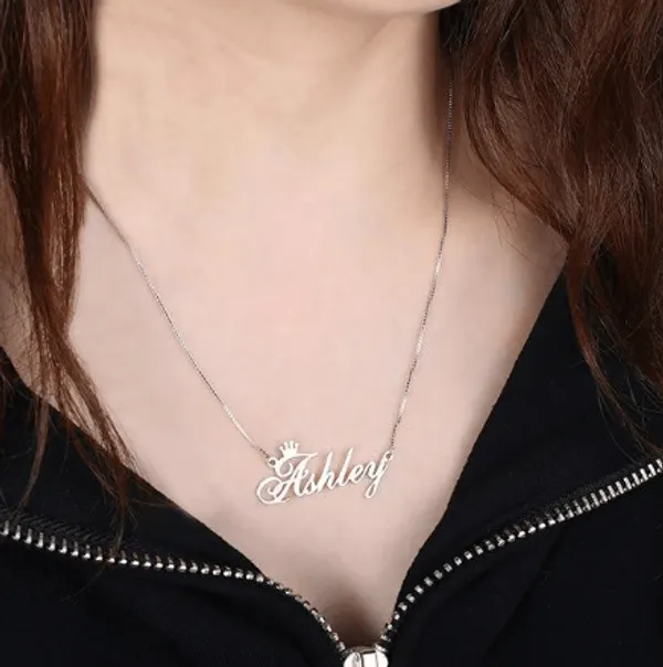Golden_Regal_Crown_Name_Necklace_For_Unisex
