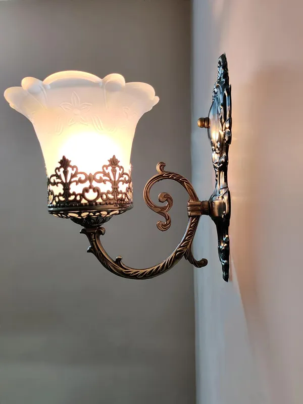 Golden_Antique_Traditional_Wall_Light_Fixture_Decorative_Sconce_With_Glass_Shade,_Classic_Lighting_Fixture_Perfect_For_Bedroom,_Living_Room,_Hallway,_Corridors,Entryways_(With_Bulb)