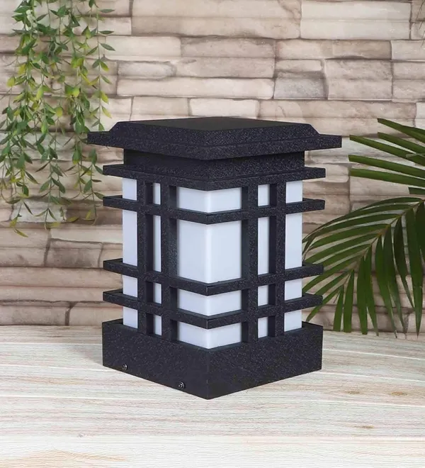 Black_Darkvision_Elegant_Outdoor_Gate_Light_For_Pillars_And_Boundaries_|_Weather-Resistant_Post_Light_For_Home_Entrance,_Garden_&_Veranda_|_Decorative_Lighting_For_Exterior_Spaces_(Without_Bulb)