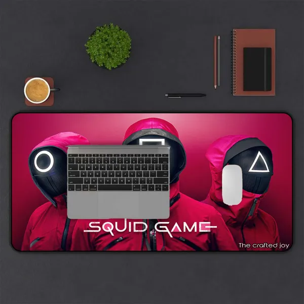 Bold_Squid_Game_Desk-pad