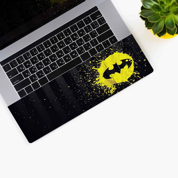 Legendary_Batman_Logo_Printed_Laptop_Skin_Full_Body_Cover