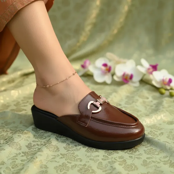 Aurélia_Luxe_Comfort_Mules_–_Premium_PU_Synthetic_Slip-On_Sandals_for_Women