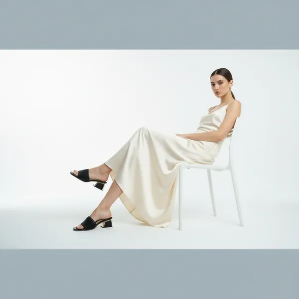 Black_Opulence_Noir_Gold-Sculpt_Heeled_Slide