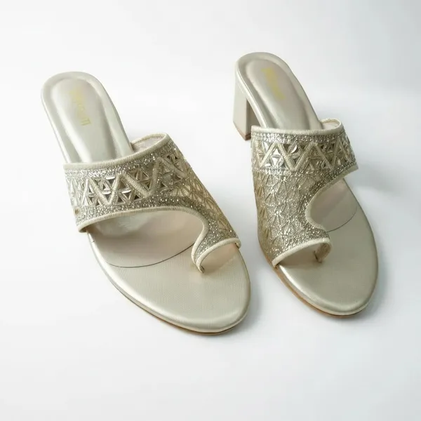 Champagne_Toe_Ring_Block_Heel_Sandals_for_Women_|_Wosum