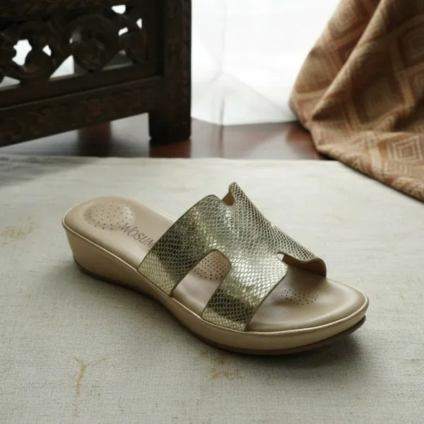 Gold_Metallic_Comfort_Slide_Sandals_for_Women_–_Cushioned_Luxury_Summer_Flats