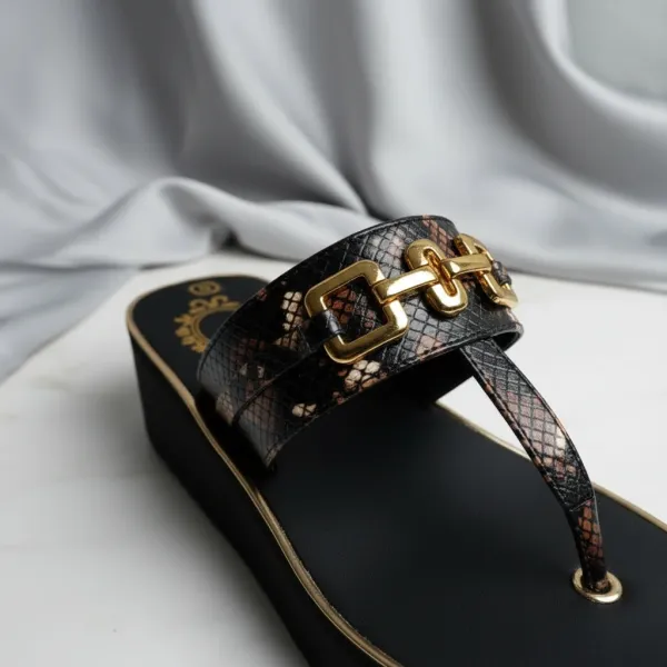 Luxury_Black_Wedge_Sandals_with_Gold_Chain_Detail_for_Women