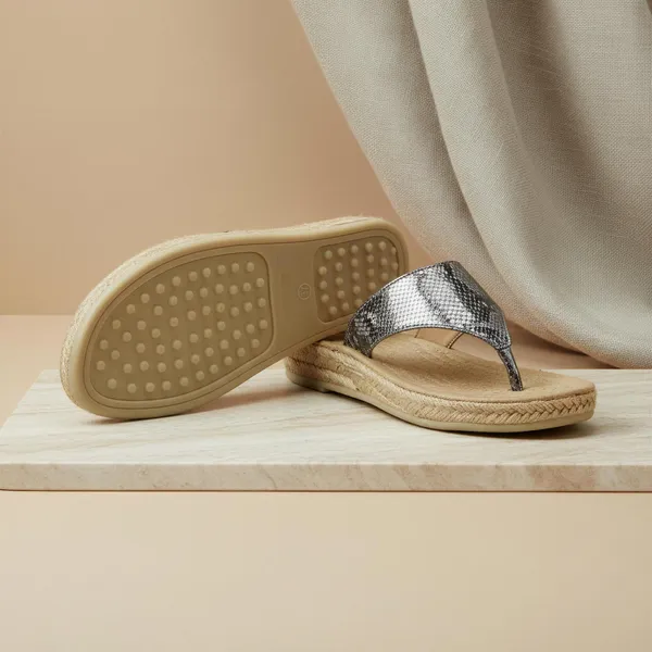 Metallic_Silver_Textured_Thong_Sandals_with_Braided_Sole_–_Women’s_Comfort_Flats