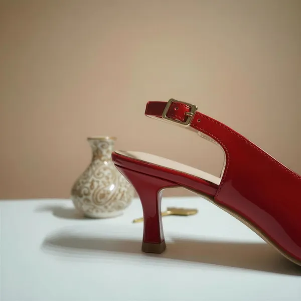 Red_Patent_Slingback_Kitten_Heels_–_Pointed_Toe_Bow_Detail_Elegant_Pumps