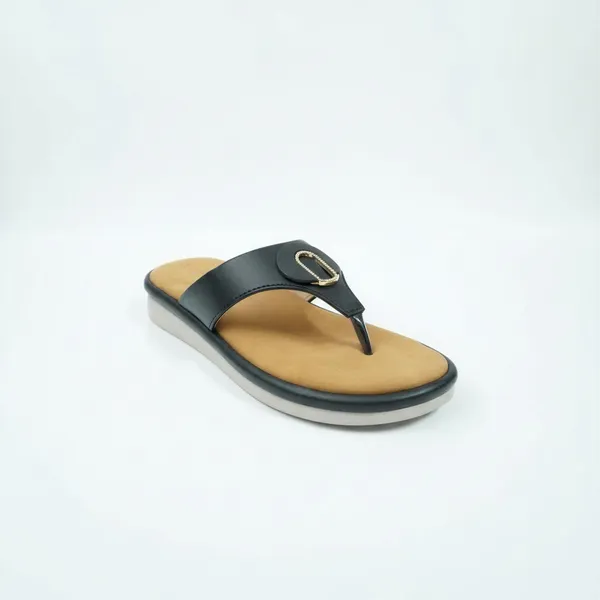 Women’s_Black_Comfort_Flip_Sandals_–_Cushioned_Lightweight_Casual_Slippers
