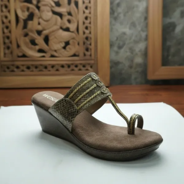 Women’s_Brown_Wedge_Sandals_–_Comfortable_Thong_Slip-On_Summer_Heels