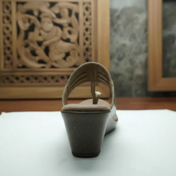Women’s_Brown_Wedge_Sandals_–_Comfortable_Thong_Slip-On_Summer_Heels