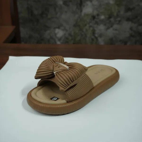 Women’s_Pleated_Bow_Platform_Slides_–_Stylish_Comfort_Slip-On_Sandals