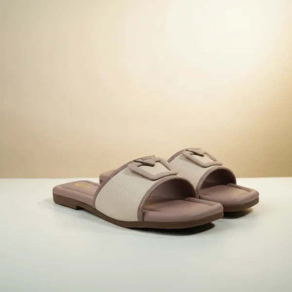Women’s_Textured_Slide_Sandals_with_Buckle_Detail_–_Casual_Comfort_Flat_Slippers