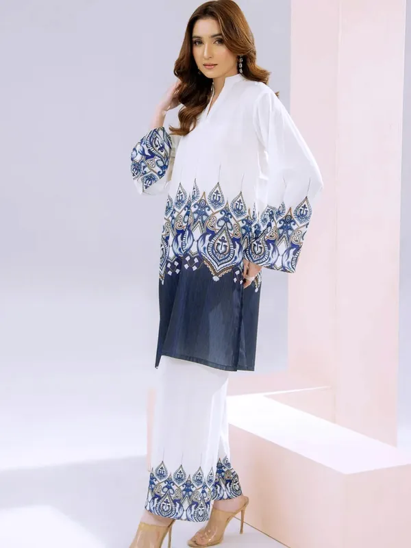 Elegant_Printed_White_&_Blue_Kurta_Set_for_Women